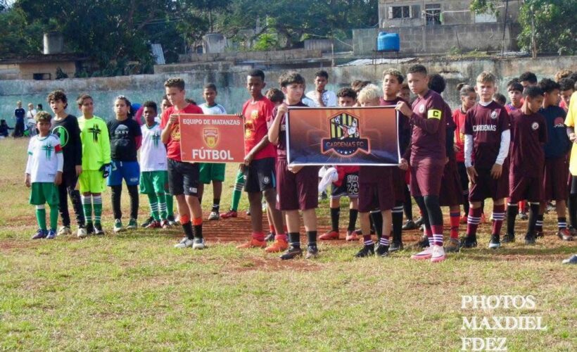 Cuatro equipos, un Campeón