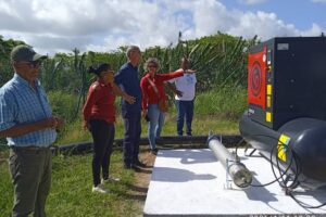 Ministro de Economía y Planificación constata avances del proyecto de biometano en Martí
