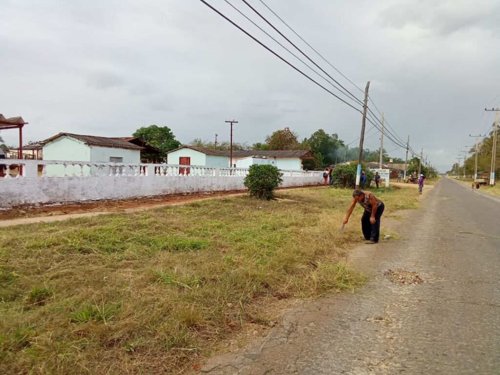 Trabajadores de Unión de Reyes reafirman su compromiso con la Patria. Fotos: De la autora y Yaudel Rodríguez Vento