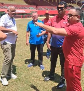 El Palacio se remoza para recibir a los campeones