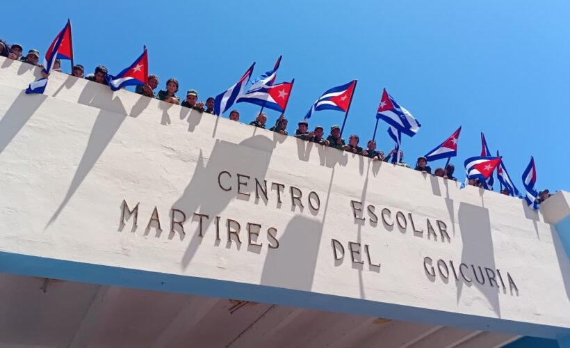 En el Centro Escolar Mártires de Goicuría, recuerdan histórico asalto