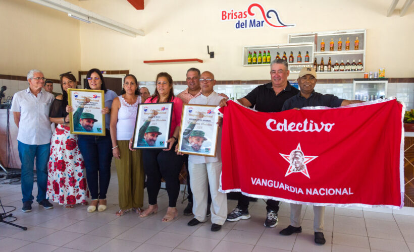 Sucursal Artex Matanzas: 15 veces Vanguardia Nacional. Foto: Izet Morales