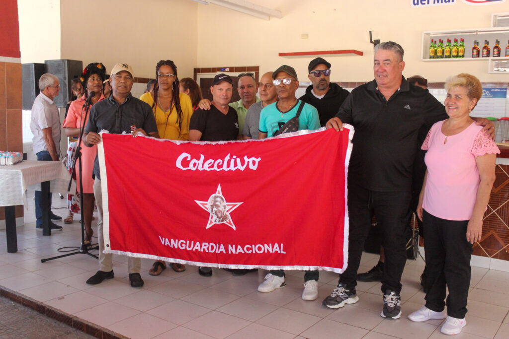 Sucursal Artex Matanzas: 15 veces Vanguardia Nacional. Foto: Izet Morales