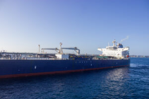 El petróleo como arma de guerra cognitiva contra Cuba