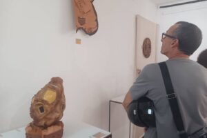 Acaa, la familia en la artesanía