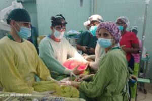 Extraen quiste mesentérico de 10 kilogramos en Hospital Pediátrico de Matanzas