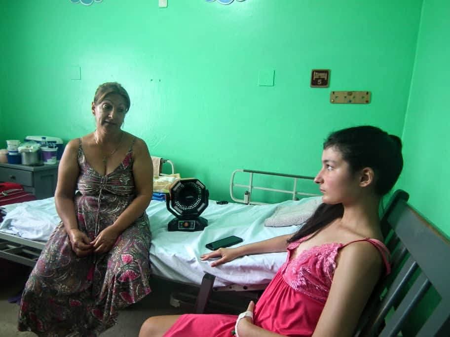 Extraen quiste mesentérico de 10 kilogramos en Hospital Pediátrico de Matanzas