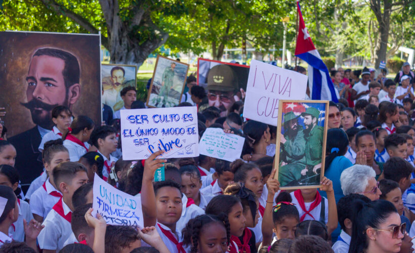 Realizan marcha por la paz y tribuna antimperialista en comunidad Matancera 