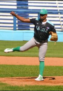 lanzador Yadier Garay
