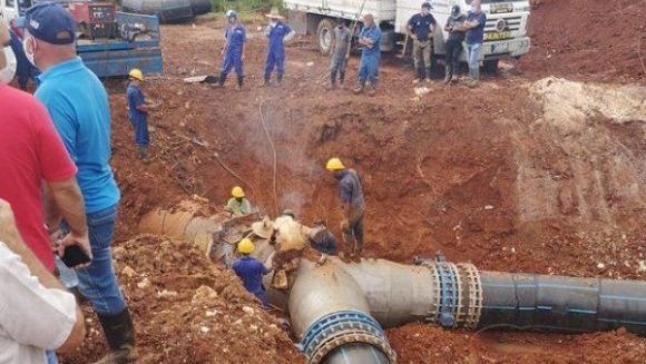 Recursos Hidráulicos ha priorizado la reparación de equipos nacionales. Foto: Archivo CD.
