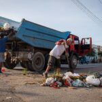Mientras la basura crece…