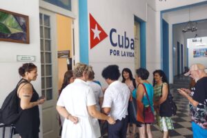Solidaridad chilena, insumos médicos y amenazas de bombas