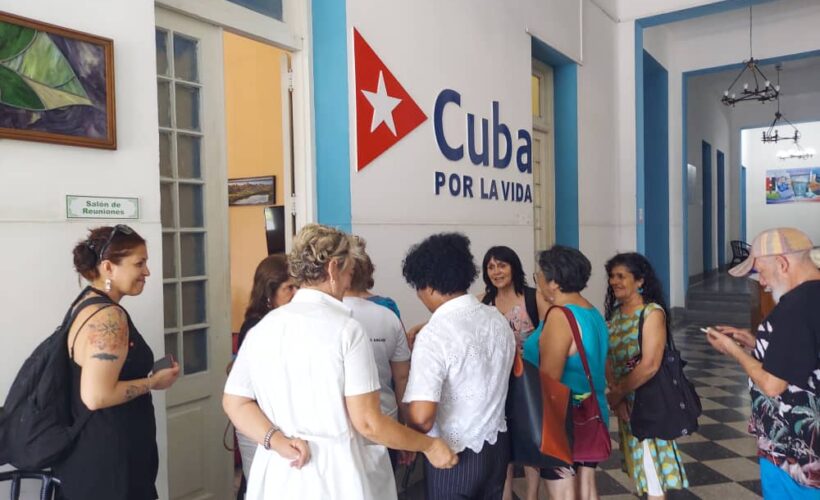 Solidaridad chilena, insumos médicos y amenazas de bombas