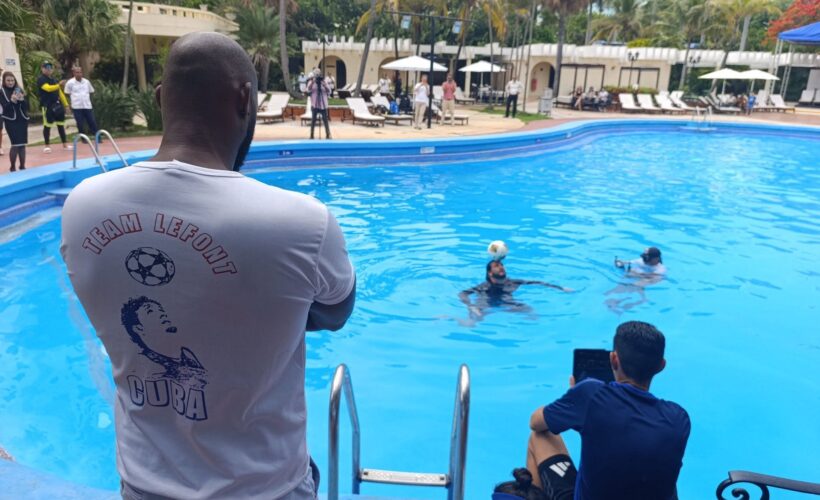 El multirecordista cubano cubano, Jhoen Lefont, suma dos nuevas marcas a su palmarés. Foto: tomada de la página de Facebook de Cubavisión Internacional