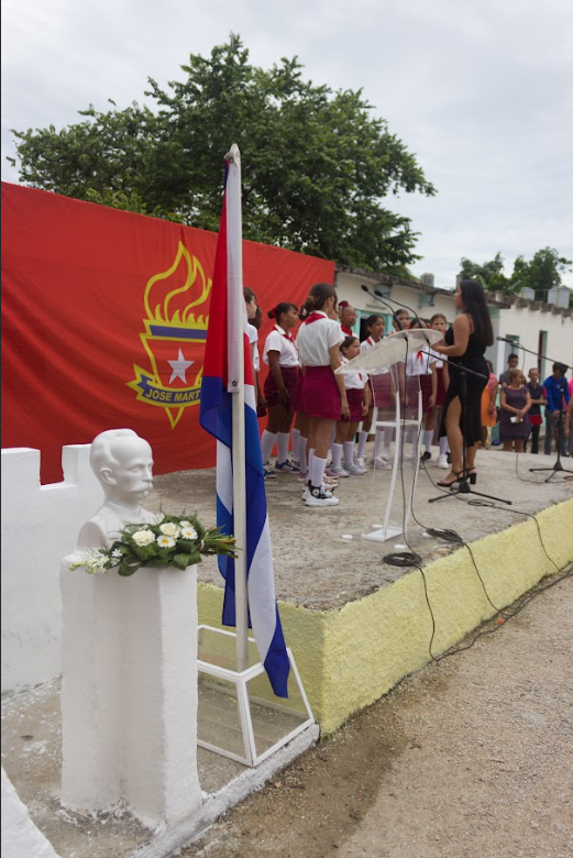 Pañoleta roja, sinónimo de sueños por cumplir. Foto: Izet Morales