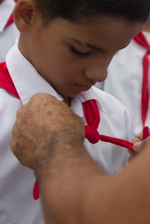 Pañoleta roja, sinónimo de sueños por cumplir. Foto: Izet Morales
