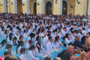 Universidad de Ciencias Médicas matancera celebra su graduación