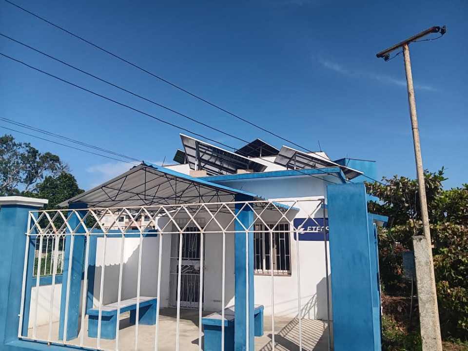 Cambio de matriz energética en puntos de Etecsa benefician a pobladores. Foto: Beatriz Mendoza