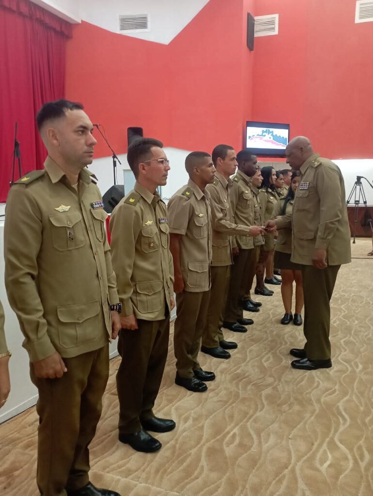 Ascienden a más de 20 oficiales de las Fuerzas Armadas en la ciudad de Matanzas