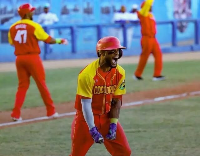 José Noroña: "Cualquiera de los tres que se lleve el título estará representando a Matanzas". Foto: tomada de la página de Facebook de La Banda Yumurina
