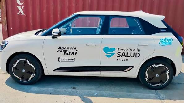 Arriban a Matanzas diez taxis eléctricos para fortalecer el servicio de hemodiálisis