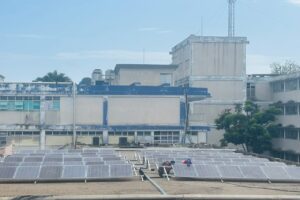 Instalan sistema fotovoltaico en Hospital Faustino Pérez de Matanzas