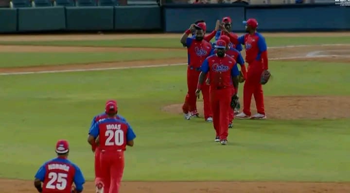 Cuba asesta segundo golpe en béisbol Centroamericano