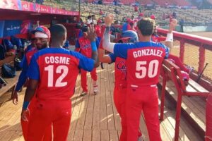 Primera derrota: las sombras sobre las luces La novena cubana que nos representa en el béisbol de los Juegos Centroamericanos y del Caribe de Santo Domingo 2026 inició su andadura en la superronda del evento de la peor forma posible, con derrota.