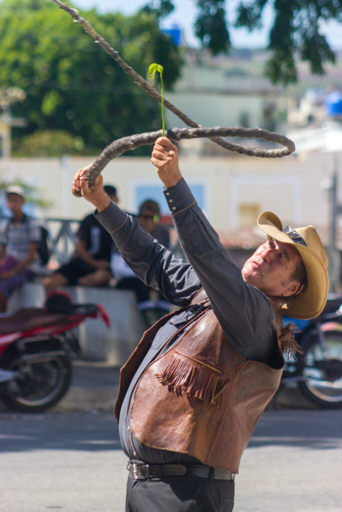 Circo La Rueda cierra actividades infantiles del verano