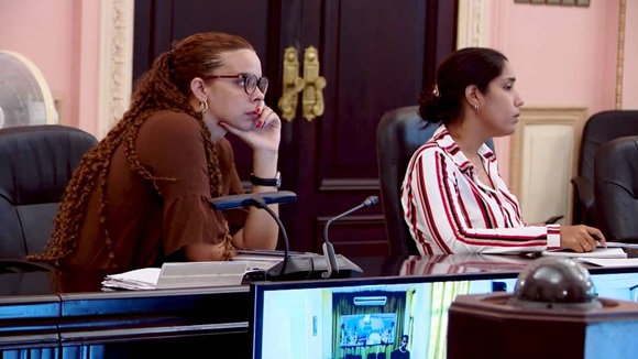 Aprueba Consejo de Estado cuatro nuevos decretos leyes y evalúa cómo contribuir desde el municipio a las transformaciones económicas y sociales. Foto: Asamblea Nacional del Poder Popular.