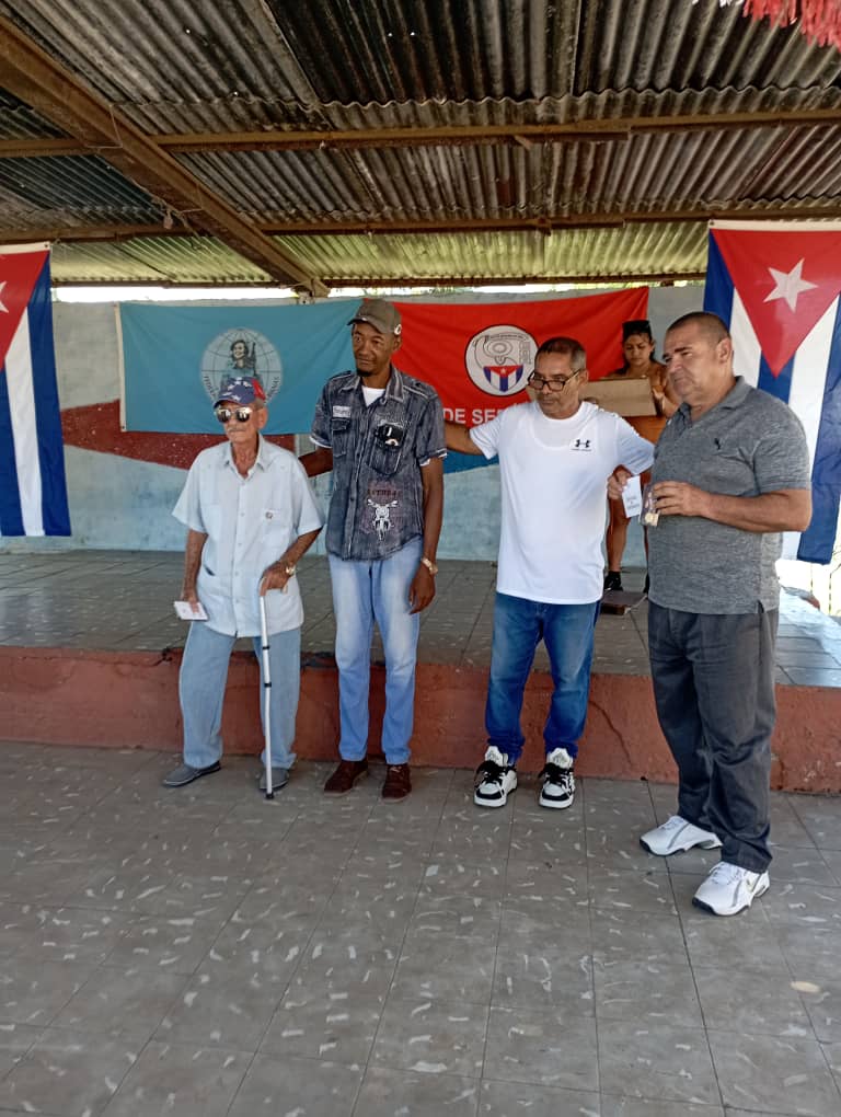 Comunidad Oliva festeja aniversario 66 de los CDR con arte y participación popular