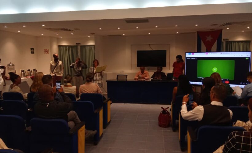 Impulsan desarrollo turístico en evento científico cubano