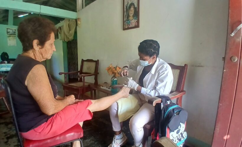 Servicios médicos en Hato de Jicarita, Unión de Reyes