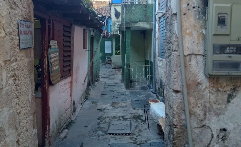 Solares en Cuba. Foto: Adrián Chávez