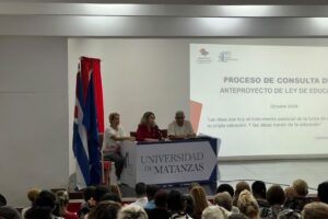 Discuten en Matanzas anteproyecto de Ley de Educación.