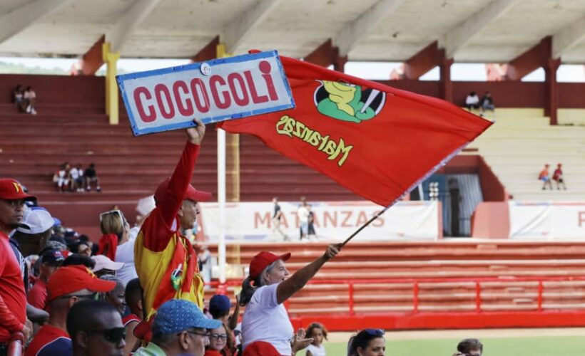 Acoge estadio matancero inauguración de 65 Serie Nacional